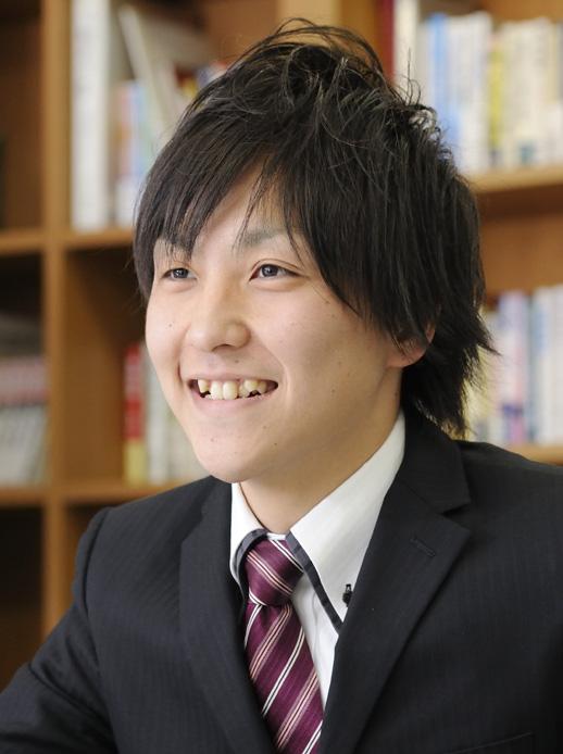 飯倉　翔太